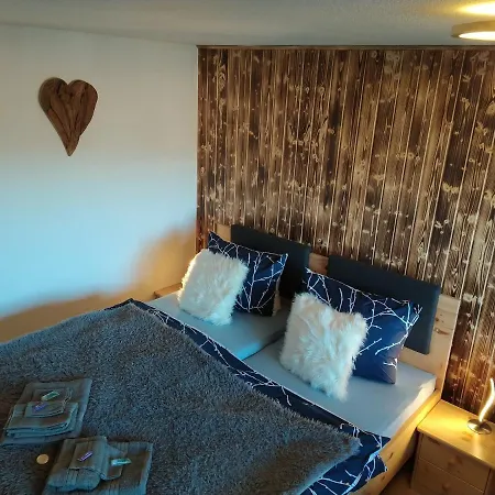 Mailin's Inkl Card Apartment *